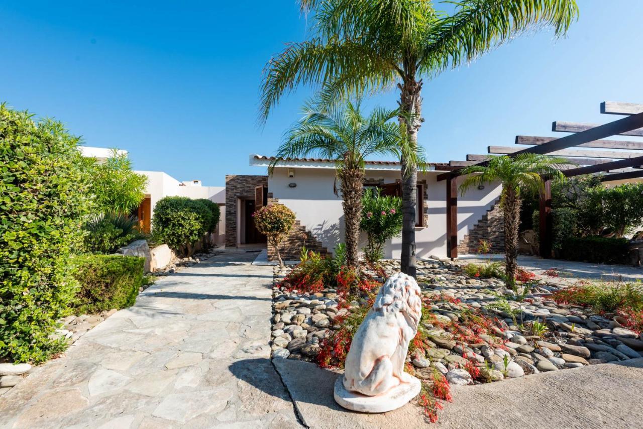 Tequila Sunrise By Ezoria Villas Coral Bay Zewnętrze zdjęcie